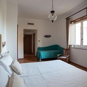 Habitación Triple Clásica